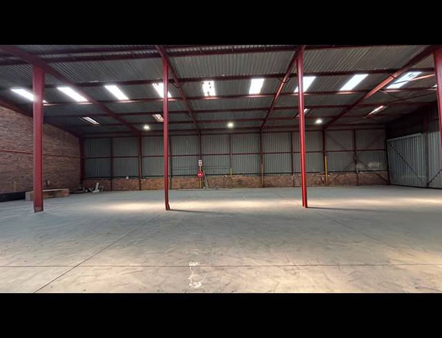 6,225M² WAREHOUSE FOR SALE IN CHLOORKOP